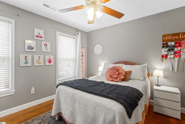 10 Woodway Drive, Greer, SC 29651
