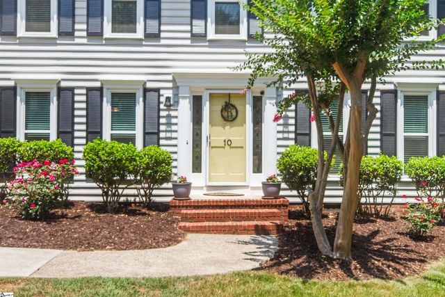 10 Woodway Drive, Greer, SC 29651