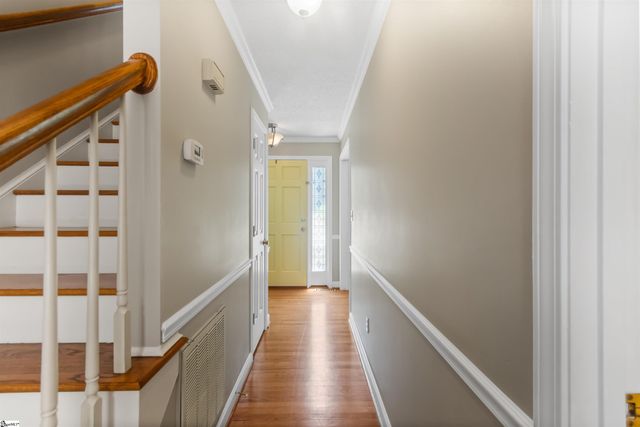 10 Woodway Drive, Greer, SC 29651