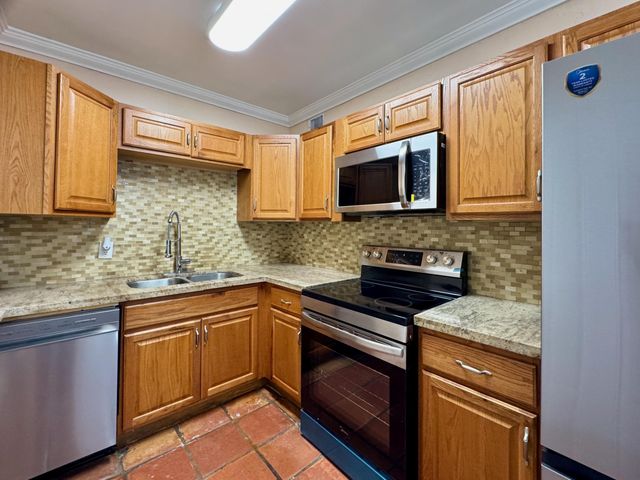 1601 NE 47th Street, Pompano Beach, FL 33064