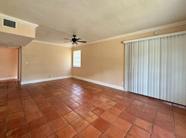 1601 NE 47th Street, Pompano Beach, FL 33064