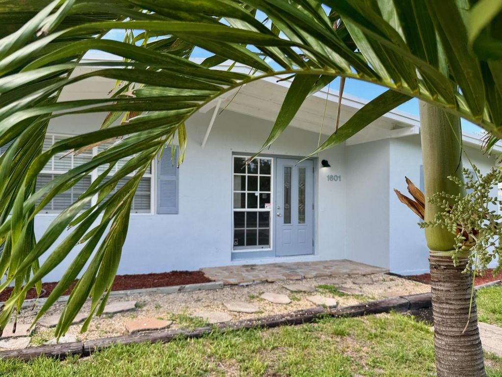 1601 NE 47th Street, Pompano Beach, FL 33064