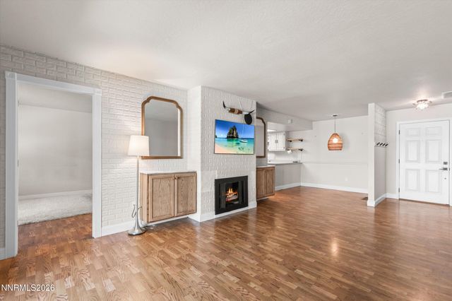 2300 Dickerson Road APT 51, Reno, NV 89503