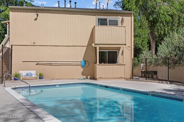 2300 Dickerson Road APT 51, Reno, NV 89503