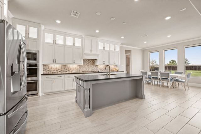 816 Gallant Fox Trail, Keller, TX 76248