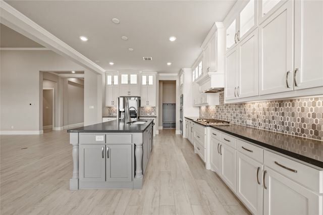 816 Gallant Fox Trail, Keller, TX 76248