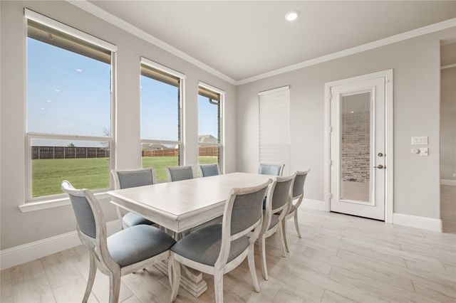 816 Gallant Fox Trail, Keller, TX 76248