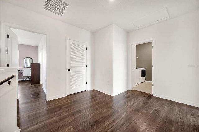455 LAZIO CIRCLE, Debary, FL 32713