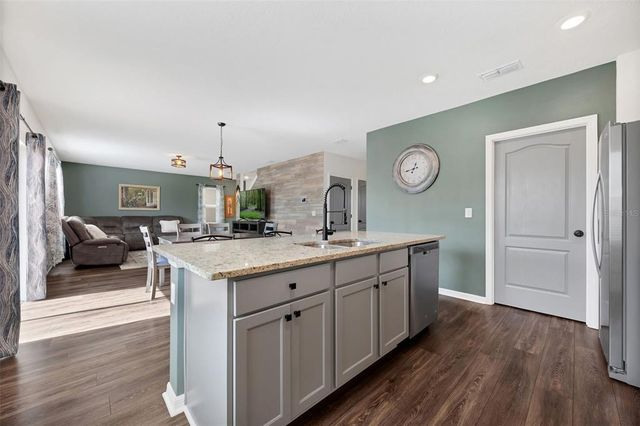 455 LAZIO CIRCLE, Debary, FL 32713