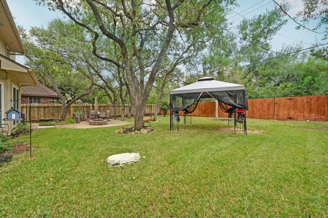 1212 Cardinal LN, Round Rock, TX 78681