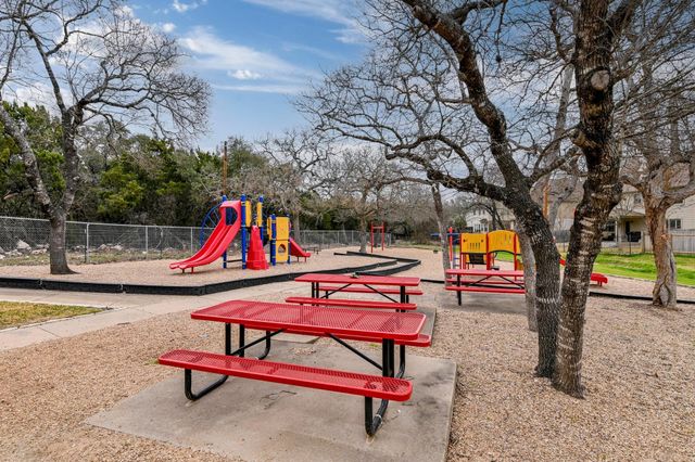 1212 Cardinal LN, Round Rock, TX 78681