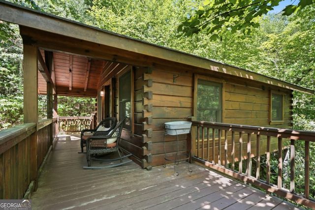 37 Dean Court, Blue Ridge, GA 30513
