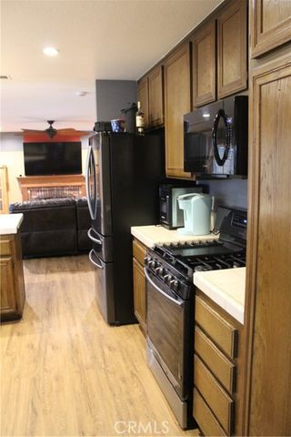 906 Brandywine, Eastvale, CA 92880