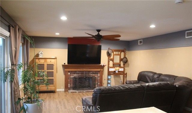 906 Brandywine, Eastvale, CA 92880