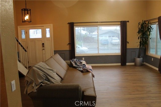 906 Brandywine, Eastvale, CA 92880