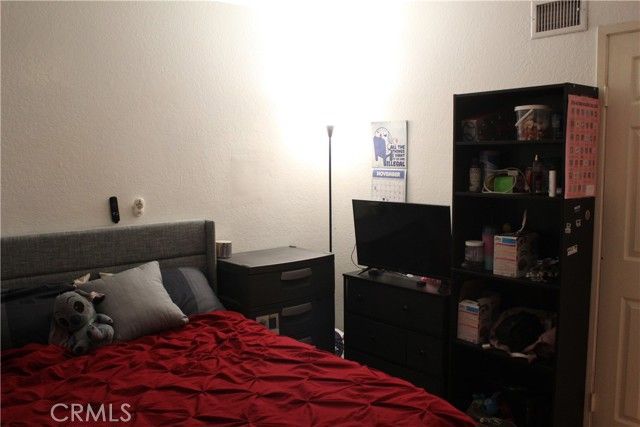 906 Brandywine, Eastvale, CA 92880