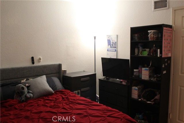 906 Brandywine, Eastvale, CA 92880