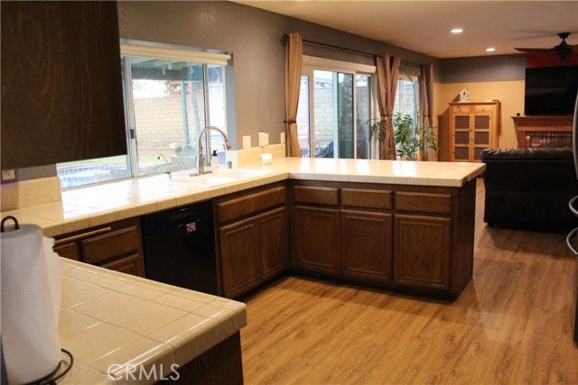 906 Brandywine, Eastvale, CA 92880