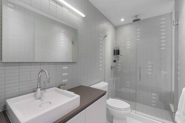 440 S Hibiscus Dr, Miami Beach, FL 33139