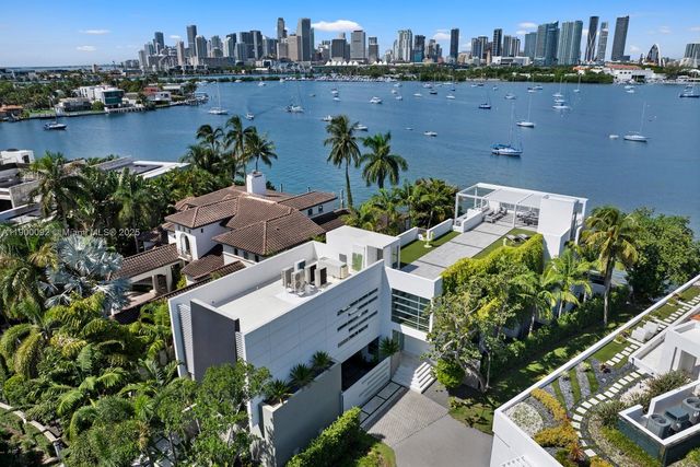 440 S Hibiscus Dr, Miami Beach, FL 33139