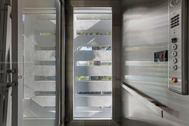 440 S Hibiscus Dr, Miami Beach, FL 33139