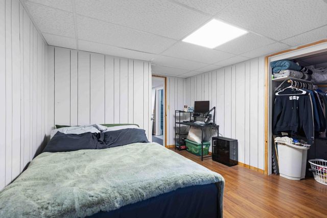 1921 N 10th Avenue N, Moorhead, MN 56560