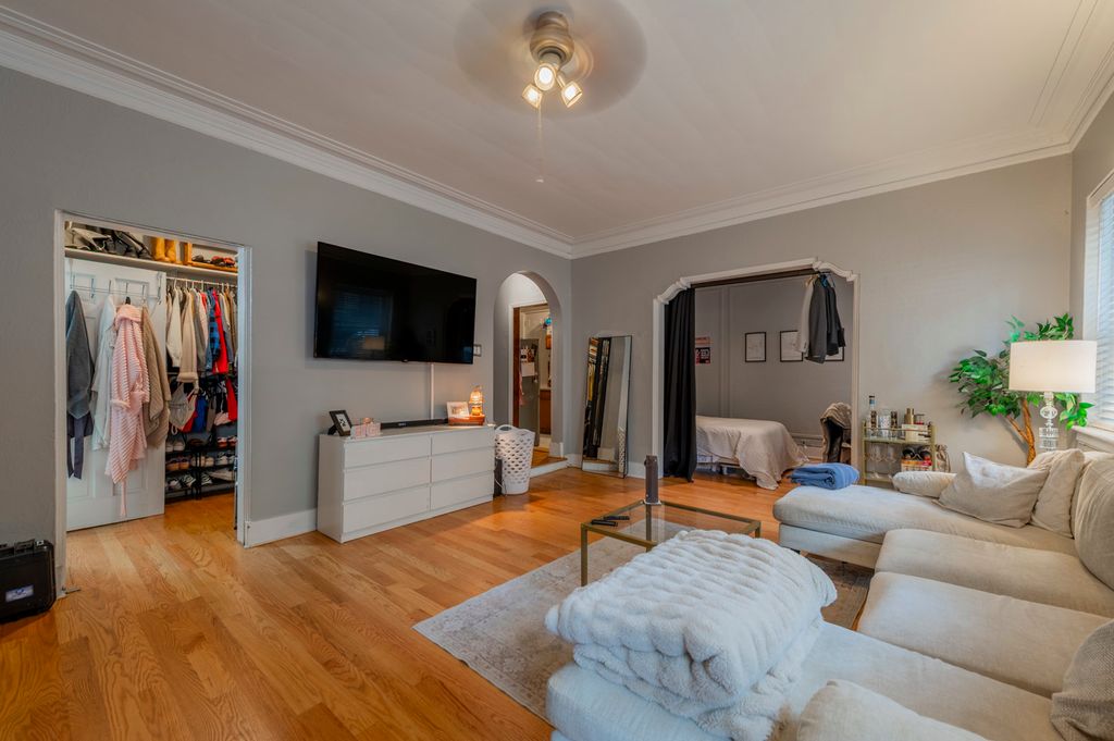 2730 N PINE GROVE Avenue G, Chicago, IL 60614 — photo 4