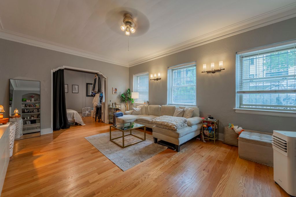 2730 N PINE GROVE Avenue G, Chicago, IL 60614 — photo 5