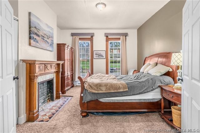 1832 Ekin Avenue, New Albany, IN 47150
