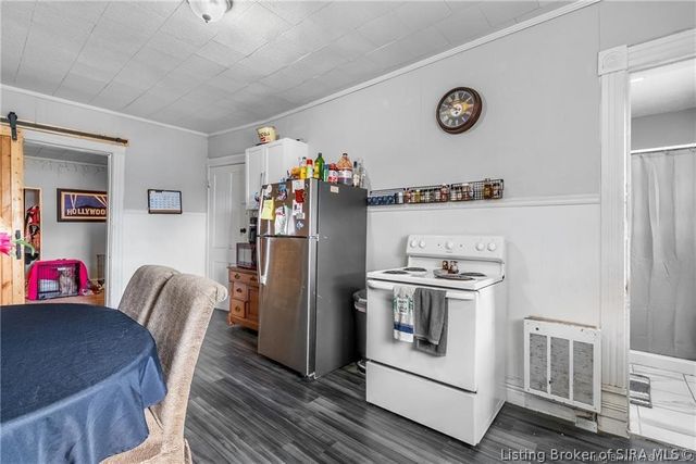 1832 Ekin Avenue, New Albany, IN 47150