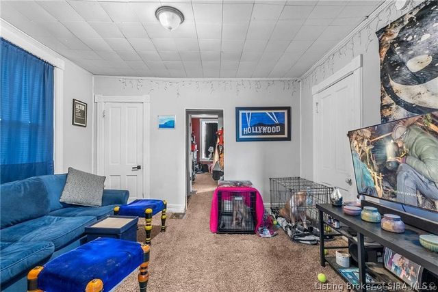 1832 Ekin Avenue, New Albany, IN 47150