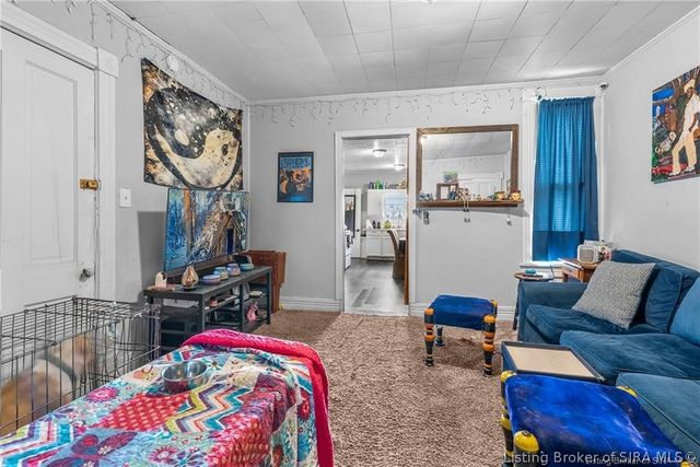 1832 Ekin Avenue, New Albany, IN 47150