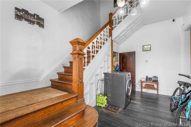 1832 Ekin Avenue, New Albany, IN 47150