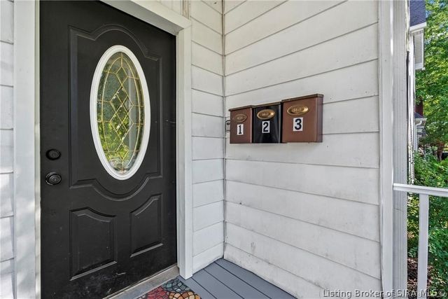 1832 Ekin Avenue, New Albany, IN 47150