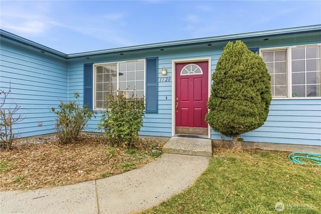 1720 Lincoln Park Circle, Wenatchee, WA 98801