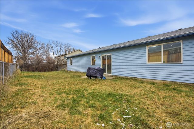 1720 Lincoln Park Circle, Wenatchee, WA 98801