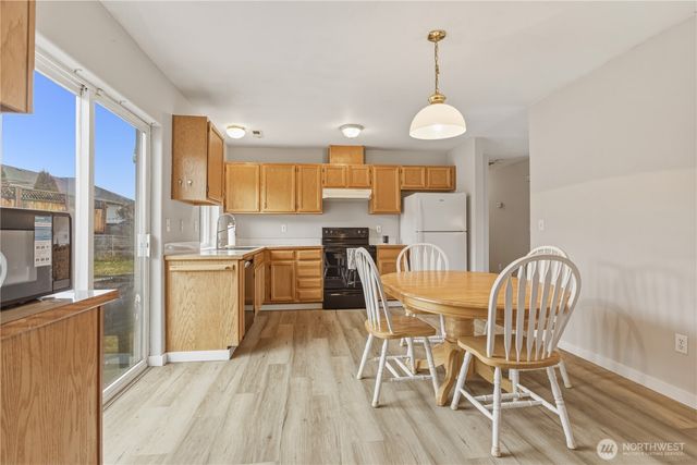 1720 Lincoln Park Circle, Wenatchee, WA 98801