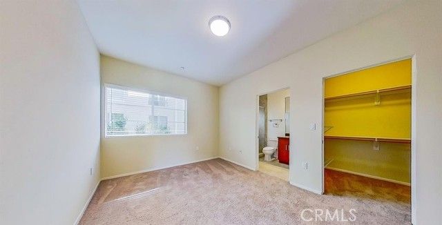 2864 Sunset 205, Los Angeles, CA 90005