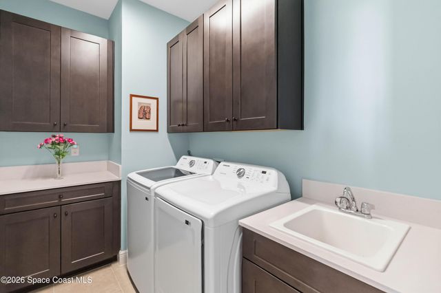 3273 Songbird Circle, Harmony, FL 34773