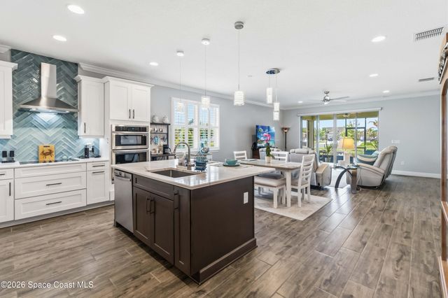 3273 Songbird Circle, Harmony, FL 34773