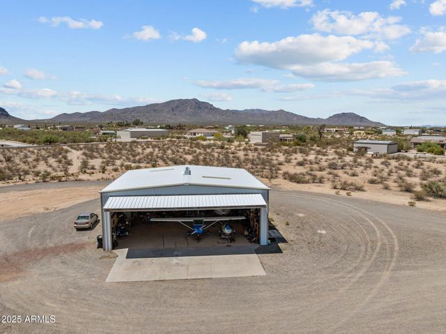 48235 N 513TH Avenue, Aguila, AZ 85320