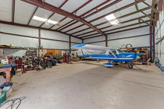 48235 N 513TH Avenue, Aguila, AZ 85320