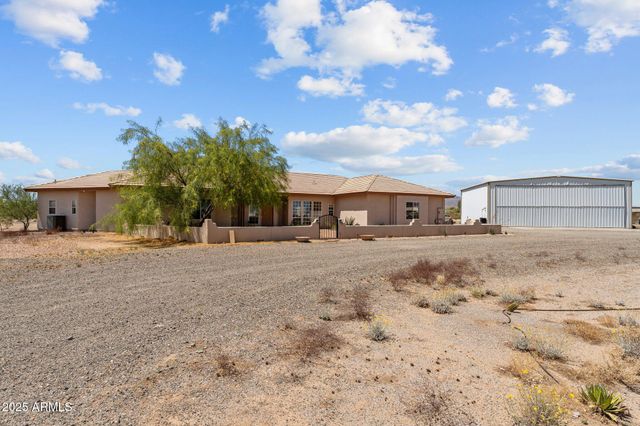 48235 N 513TH Avenue, Aguila, AZ 85320