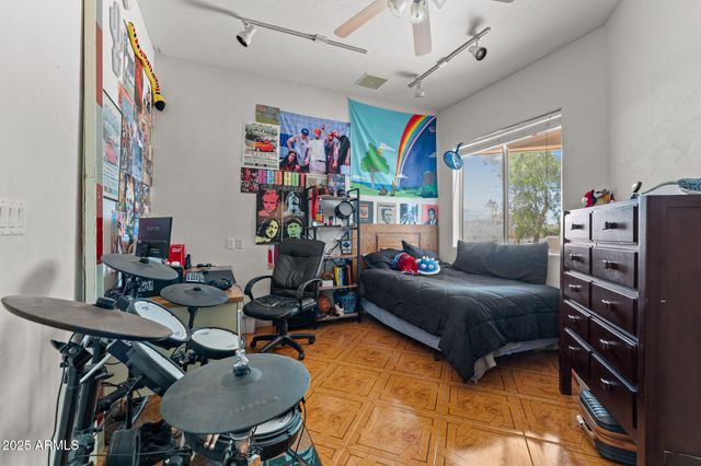 48235 N 513TH Avenue, Aguila, AZ 85320