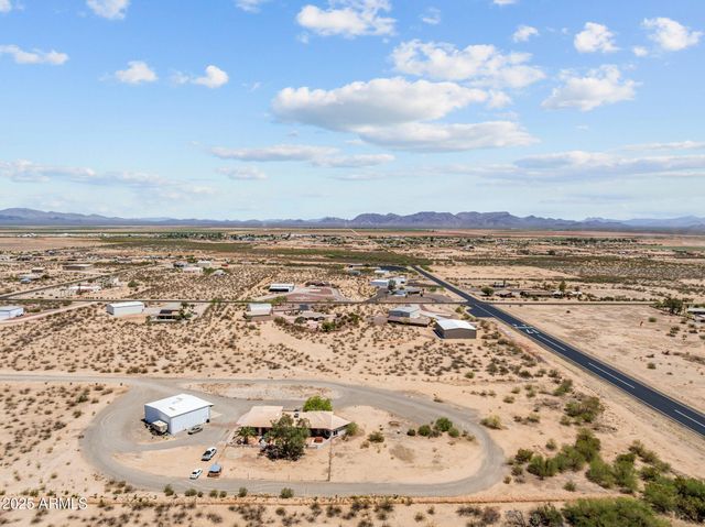 48235 N 513TH Avenue, Aguila, AZ 85320