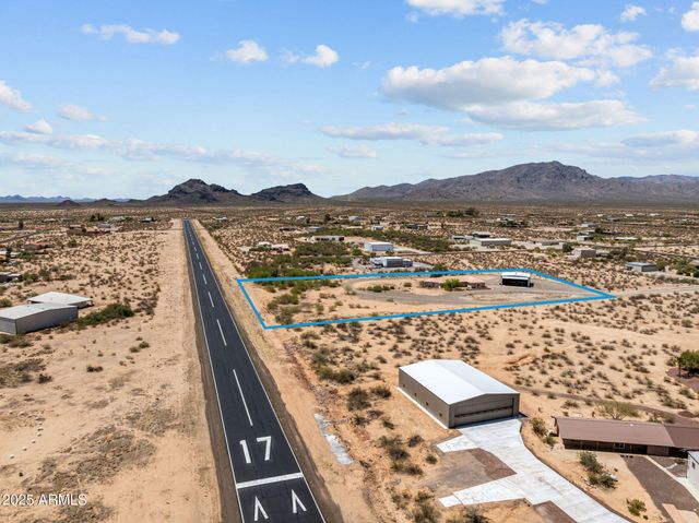 48235 N 513TH Avenue, Aguila, AZ 85320