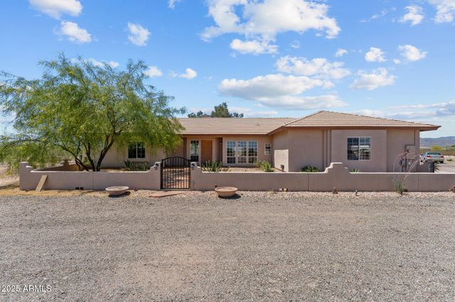 48235 N 513TH Avenue, Aguila, AZ 85320