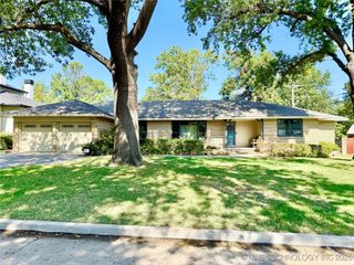 2911 E 37th Street, Tulsa, OK 74105