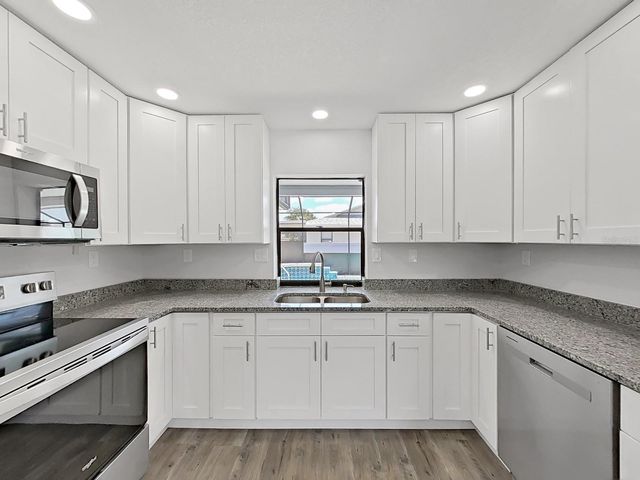 4652 SWALLOWTAIL DRIVE, New Port Richey, FL 34653