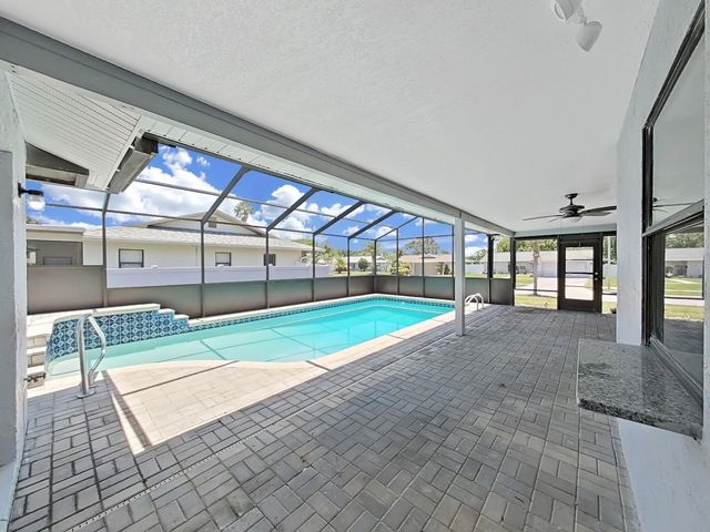 4652 SWALLOWTAIL DRIVE, New Port Richey, FL 34653